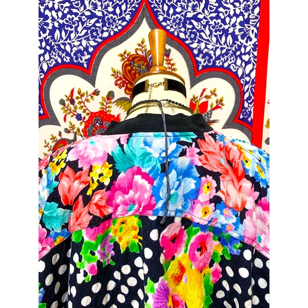 🌈 Amazing Vintage flower jacket